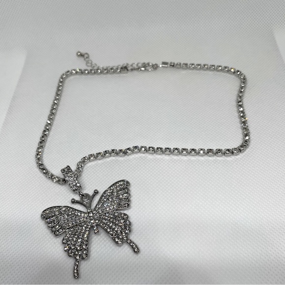 🦋💛Butterfly Jewelry Set🦋💛 - Picture 3 of 5